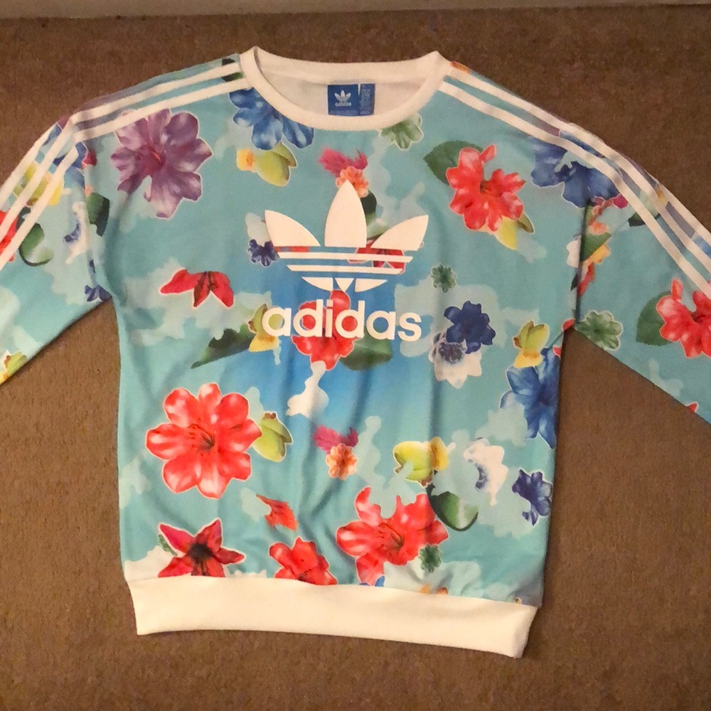 Adidas Sweatshirt